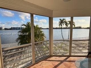 1100 NE 191st St # 24E, Miami FL 33179