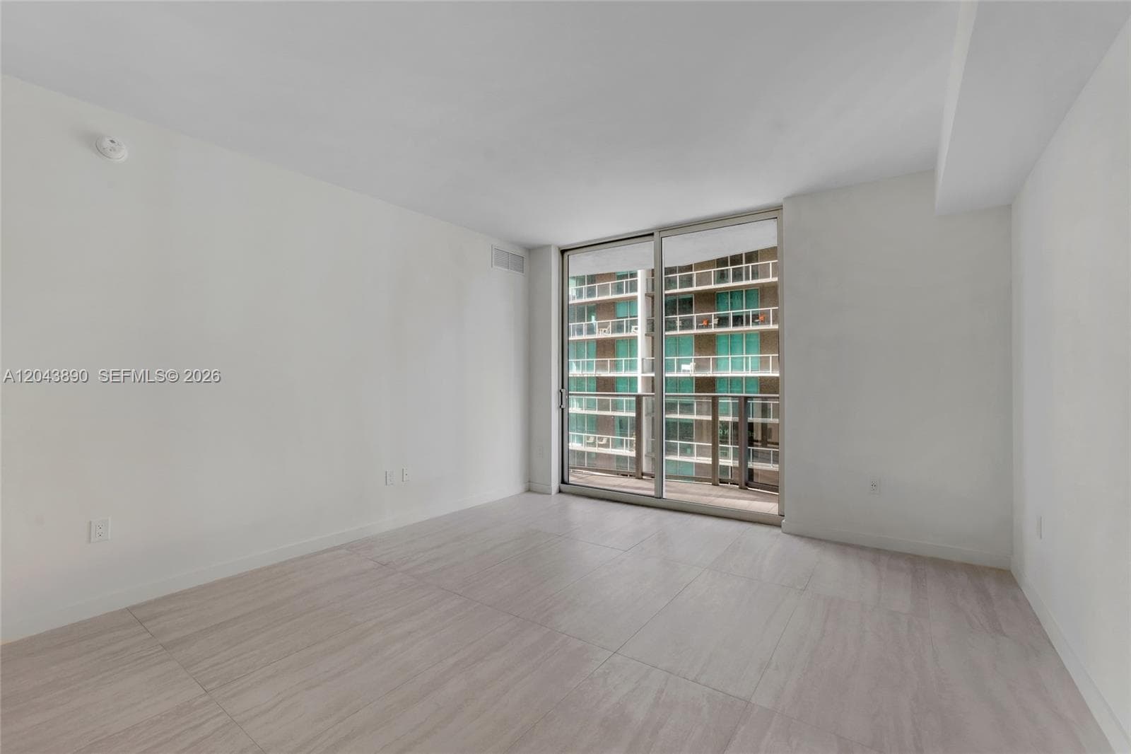 77 SE 5th Street # 1708, Miami FL 33131 photo 3