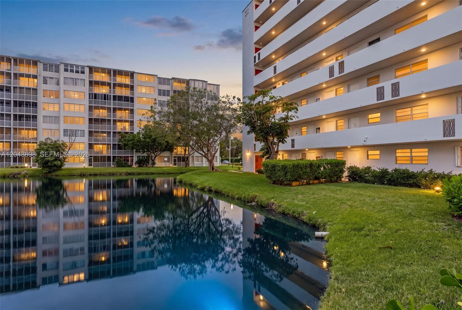 1780 NE 191st St # 100-2, North Miami Beach FL 33179
