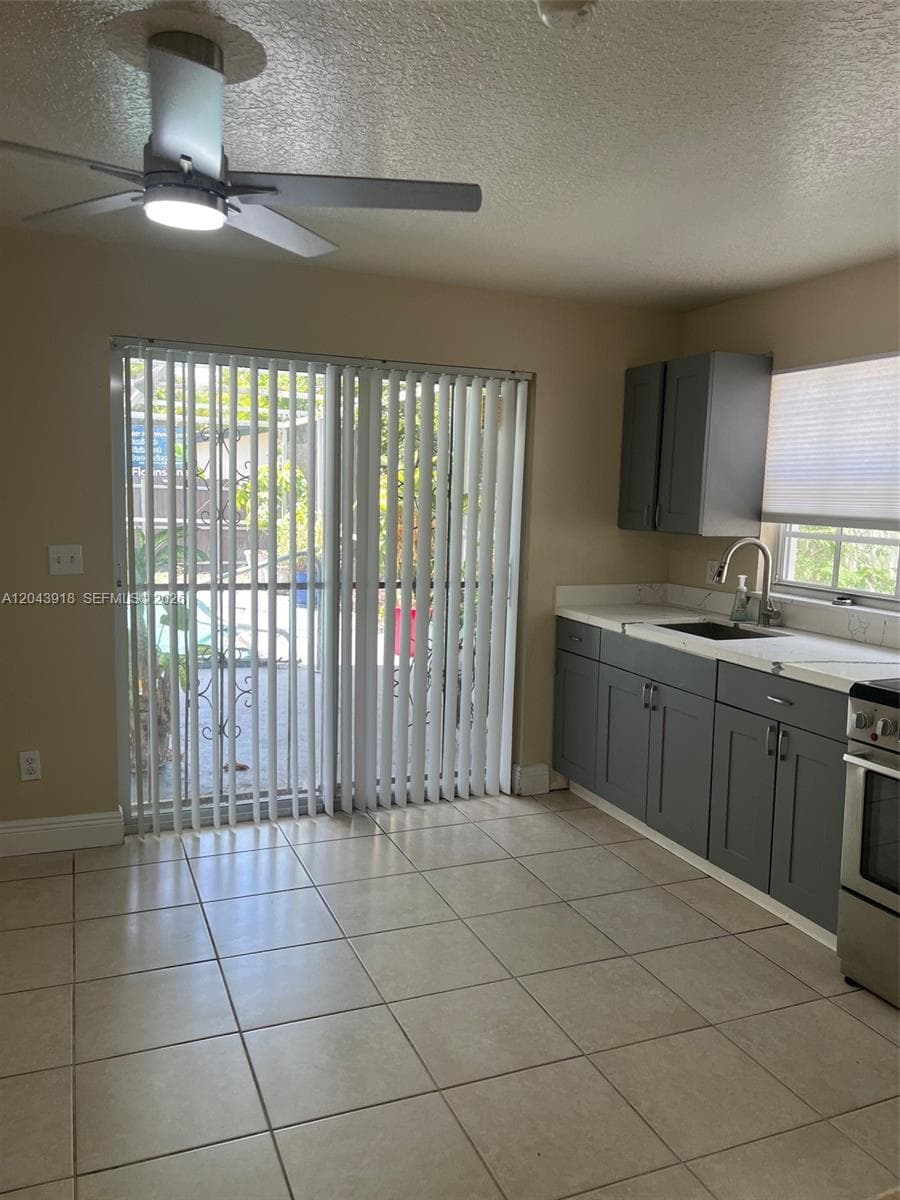 0 East Dr. # 0, North Miami Beach FL 33162 photo 3
