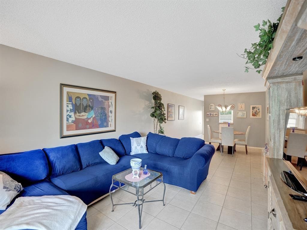 2003 Granada Drive # C4, Coconut Creek FL 33066