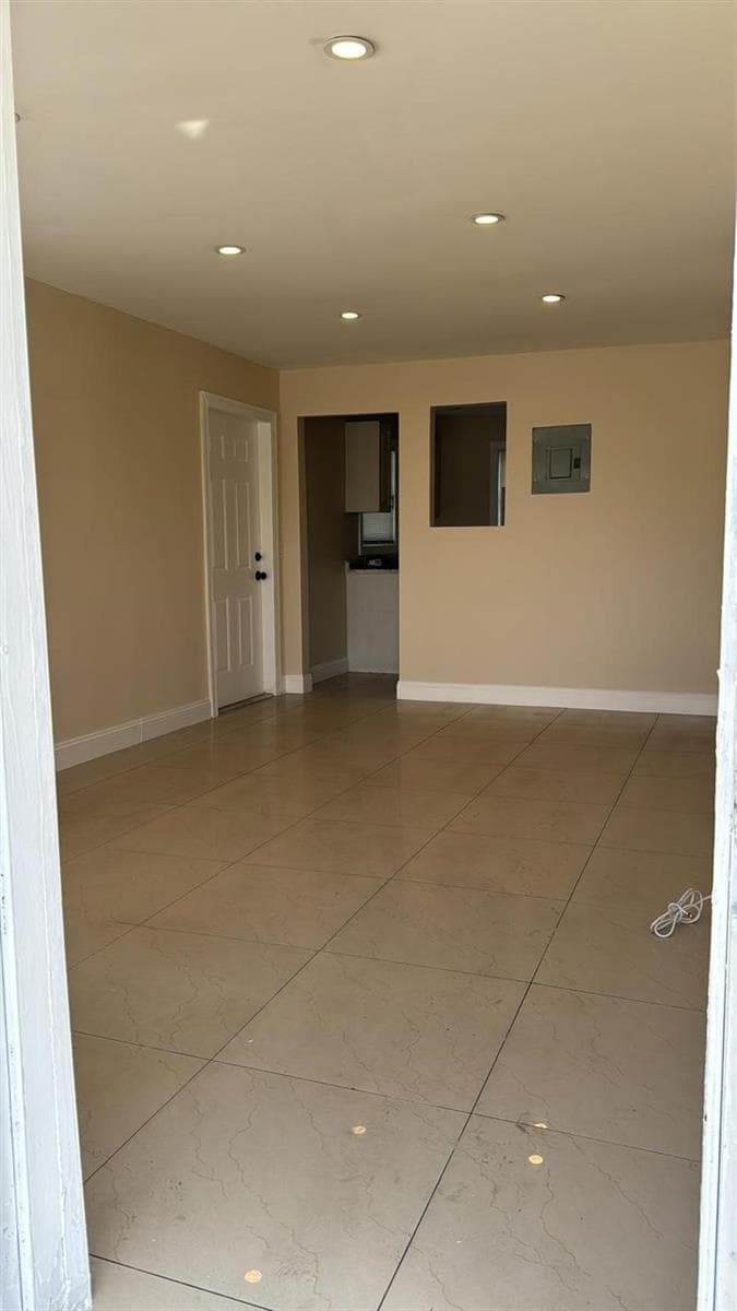 3734 Avenue S, Riviera Beach FL 33404
