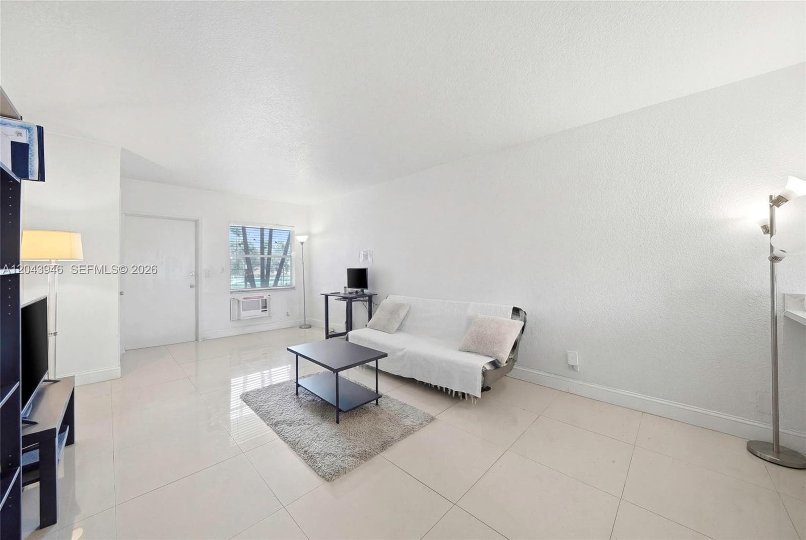 1100 NE 9th Ave # 105, Fort Lauderdale FL 33304 photo 4
