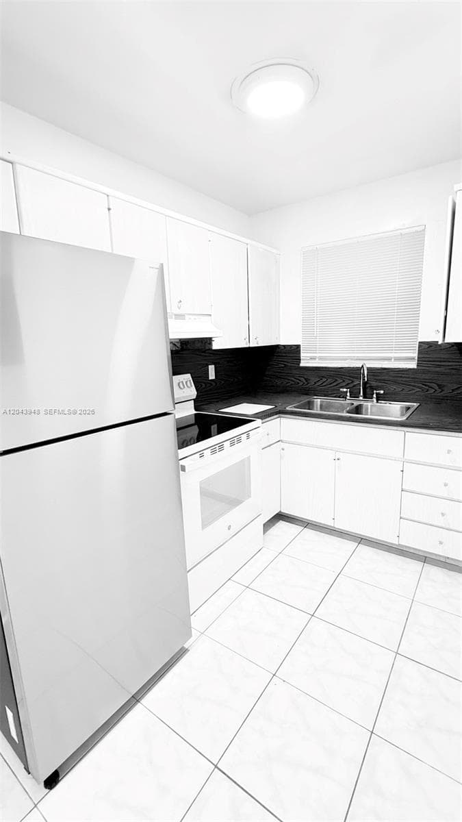 400 SE 9th Ct # 9, Hallandale Beach FL 33009 photo 5
