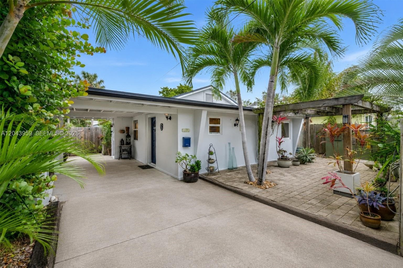 1401 NE 33rd St, Oakland Park FL 33334 photo 2