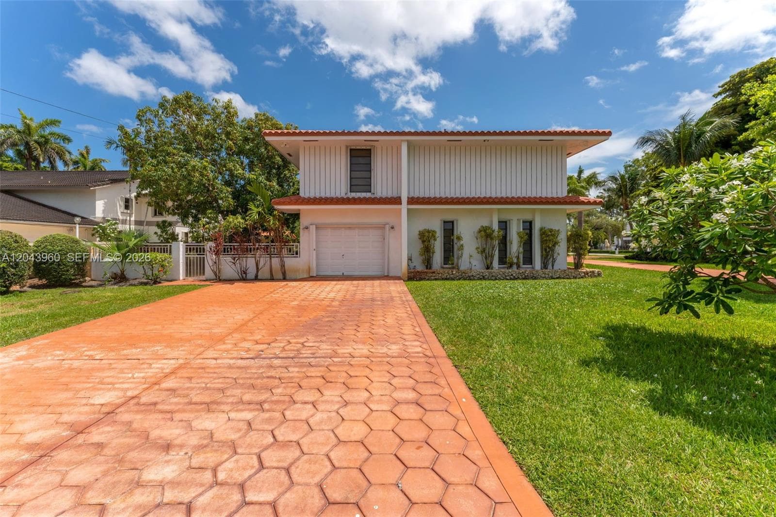 8390 SW 2nd St # 0, Miami FL 33144 photo 4