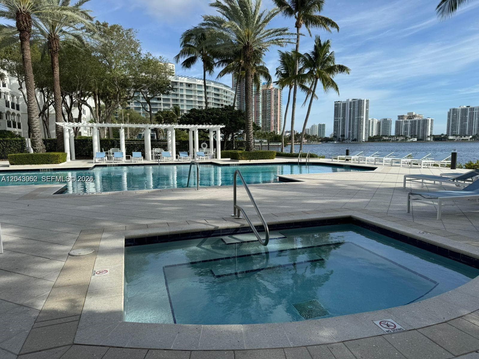 3235 NE 184th St # 11103, Aventura, FL 33160 photo 2