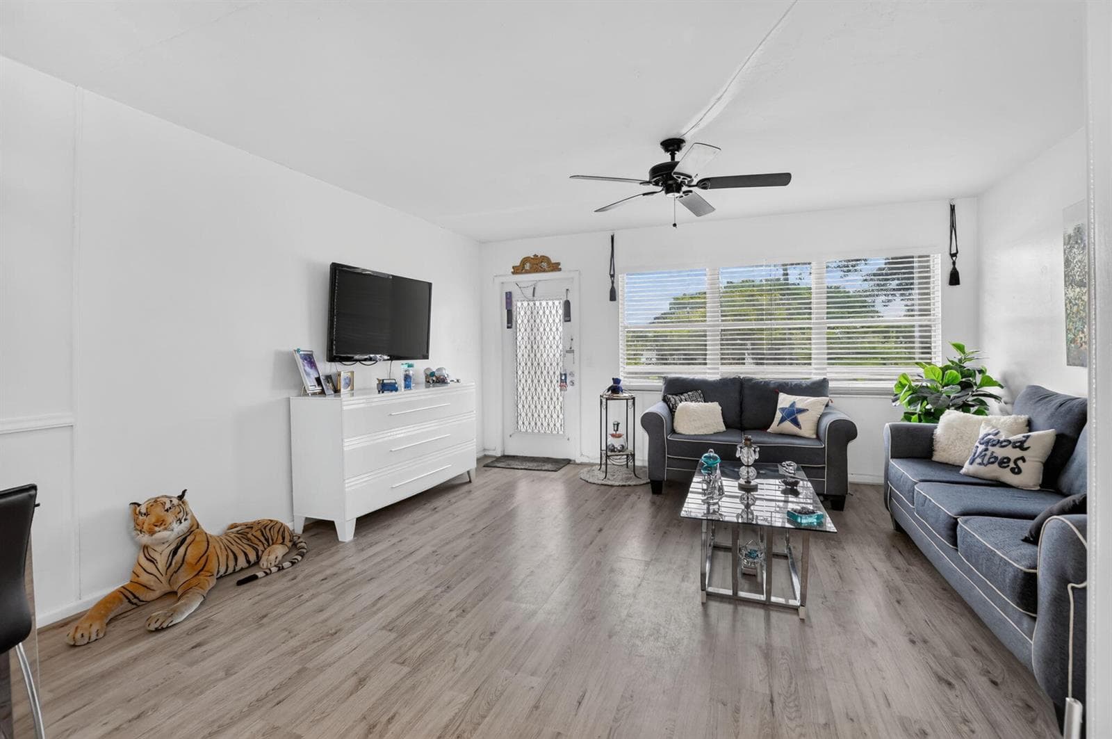2020 Durham A, Deerfield Beach FL 33442 photo 3