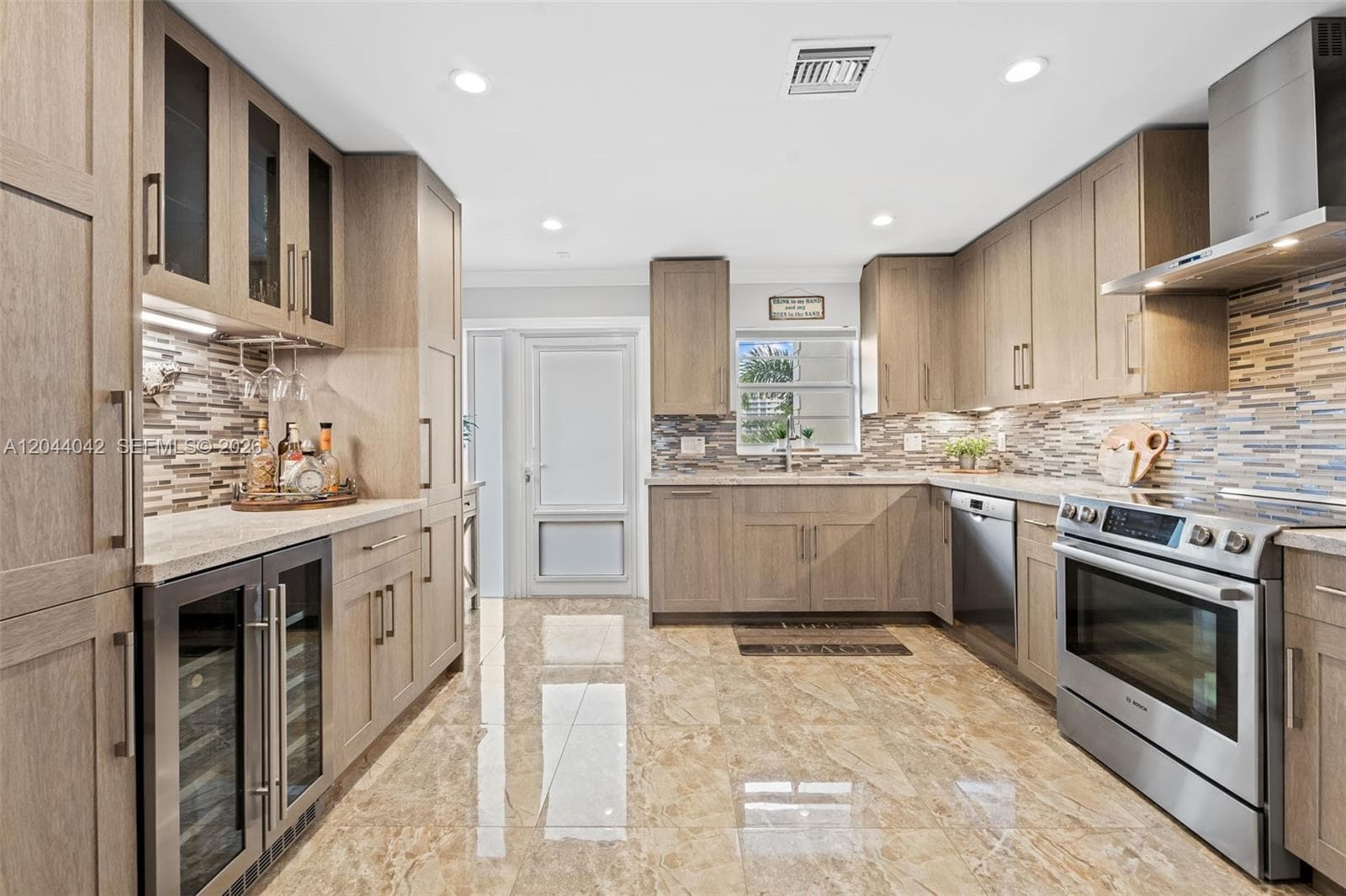 711 N Riverside Dr # 302, Pompano Beach FL 33062 photo 4