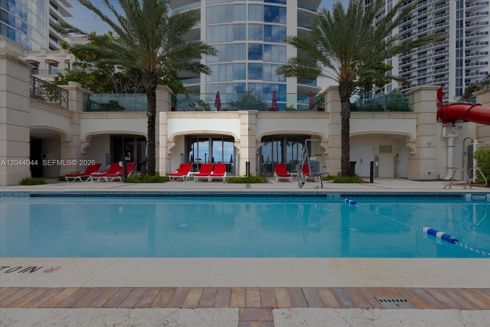 17975 Collins Ave, Sunny Isles Beach FL 33160 photo 2