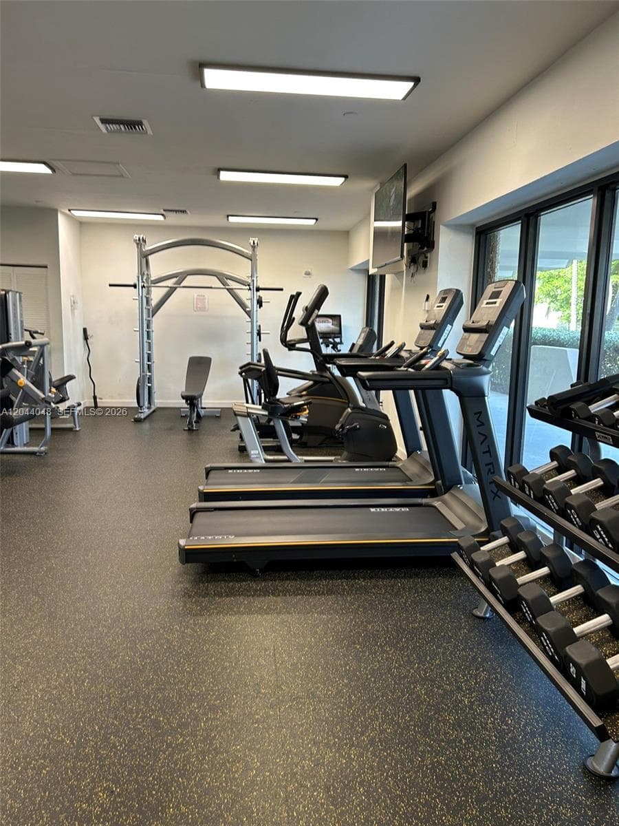 2625 Collins Ave # 1805, Miami Beach FL 33140 photo 4