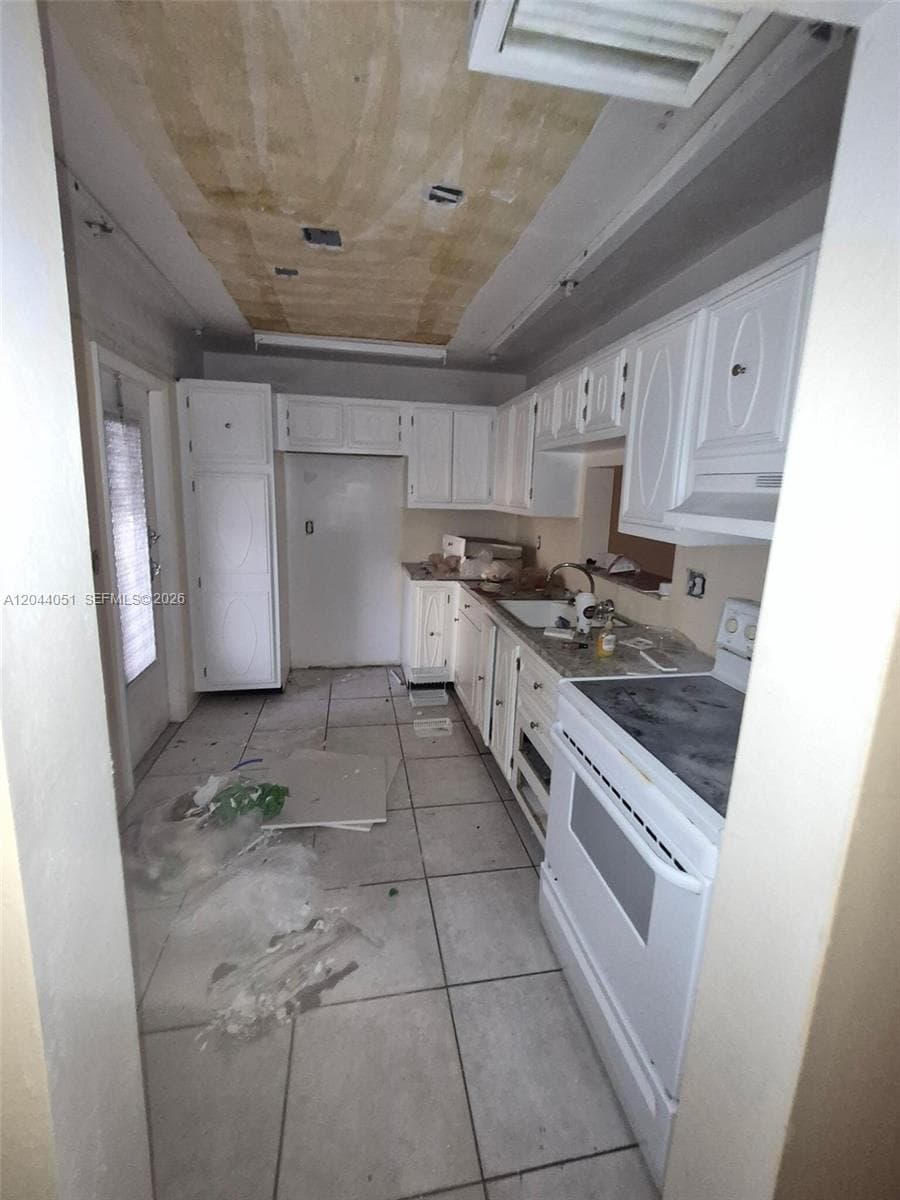 3940 NW 42nd Ave # 122, Lauderdale Lakes FL 33319 photo 3