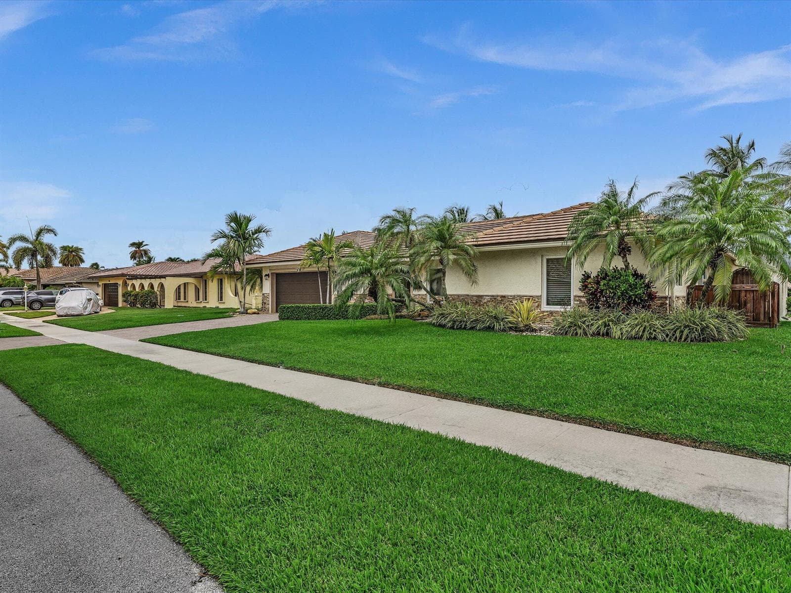 1525 SE 12th Street, Deerfield Beach FL 33441 photo 3
