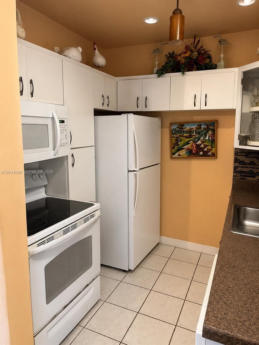11832 SW 185th Ter, Miami FL 33177 photo 5
