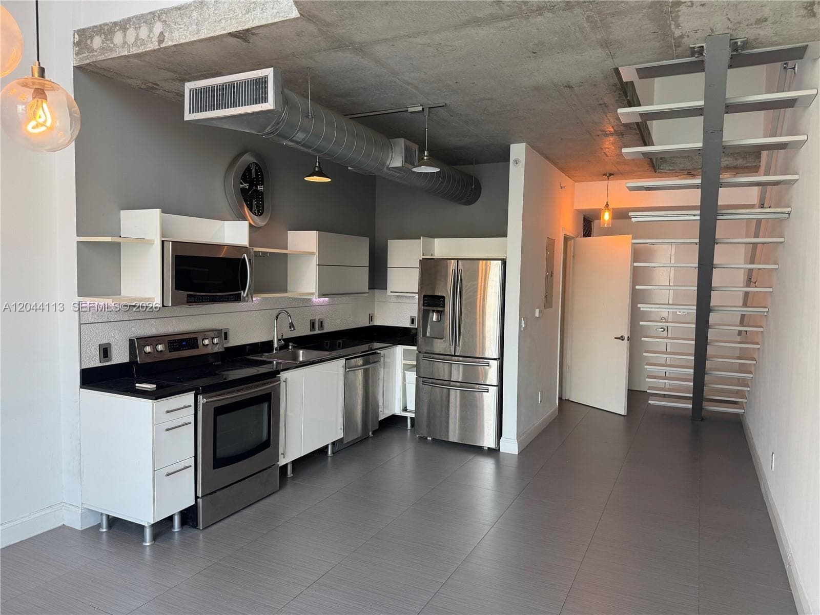 690 SW 1st Ct # 1516, Miami, FL 33130 photo 3