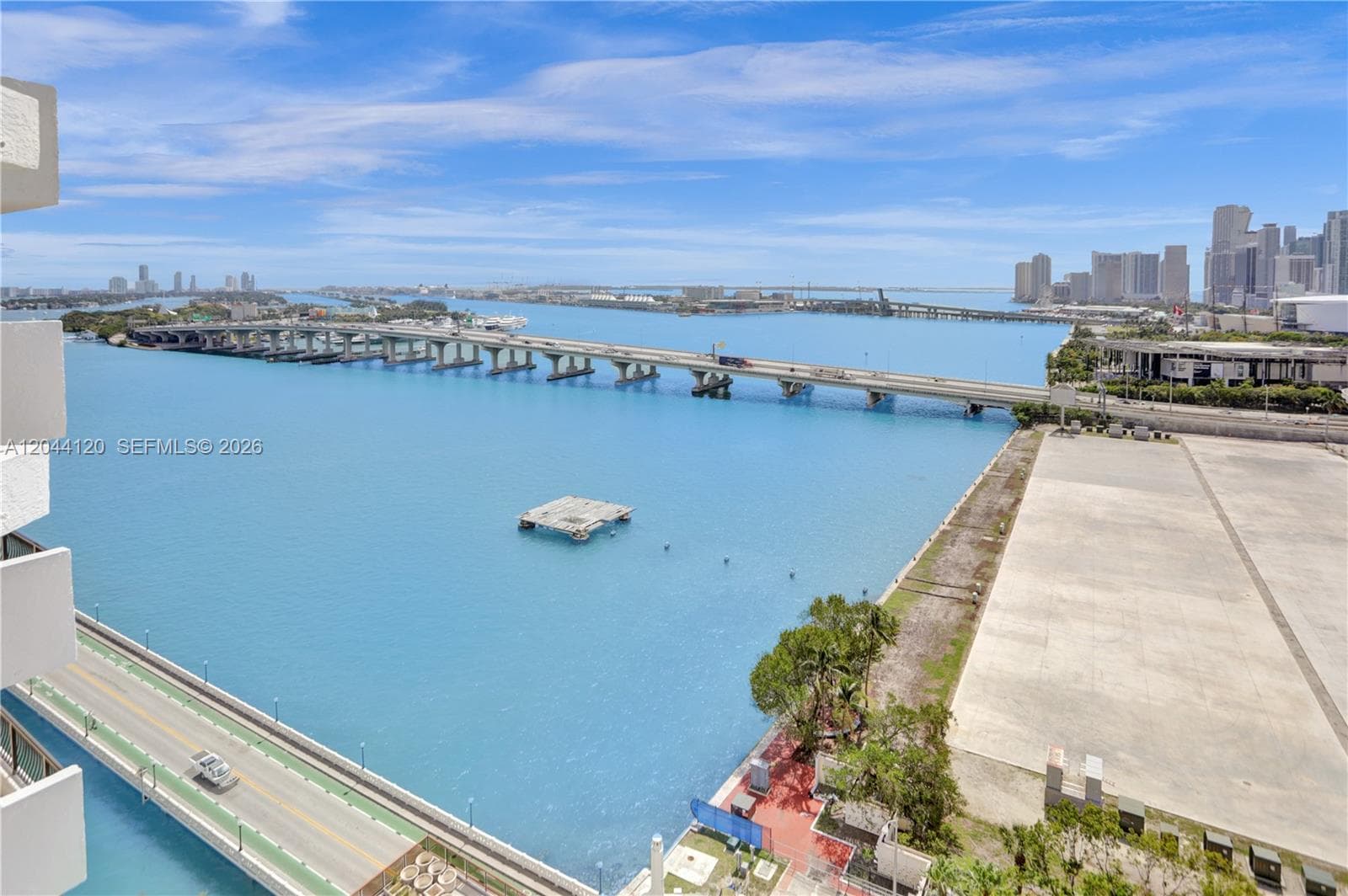 555 NE 15th St # 20I, Miami FL 33132 photo 3