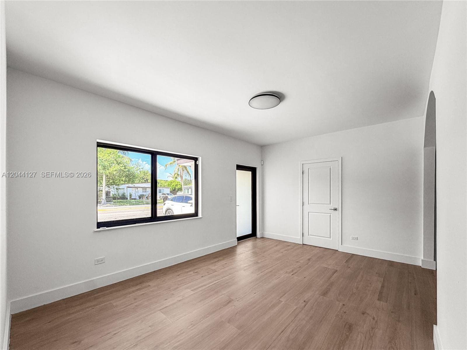 55 NW 125th St, North Miami FL 33168 photo 4