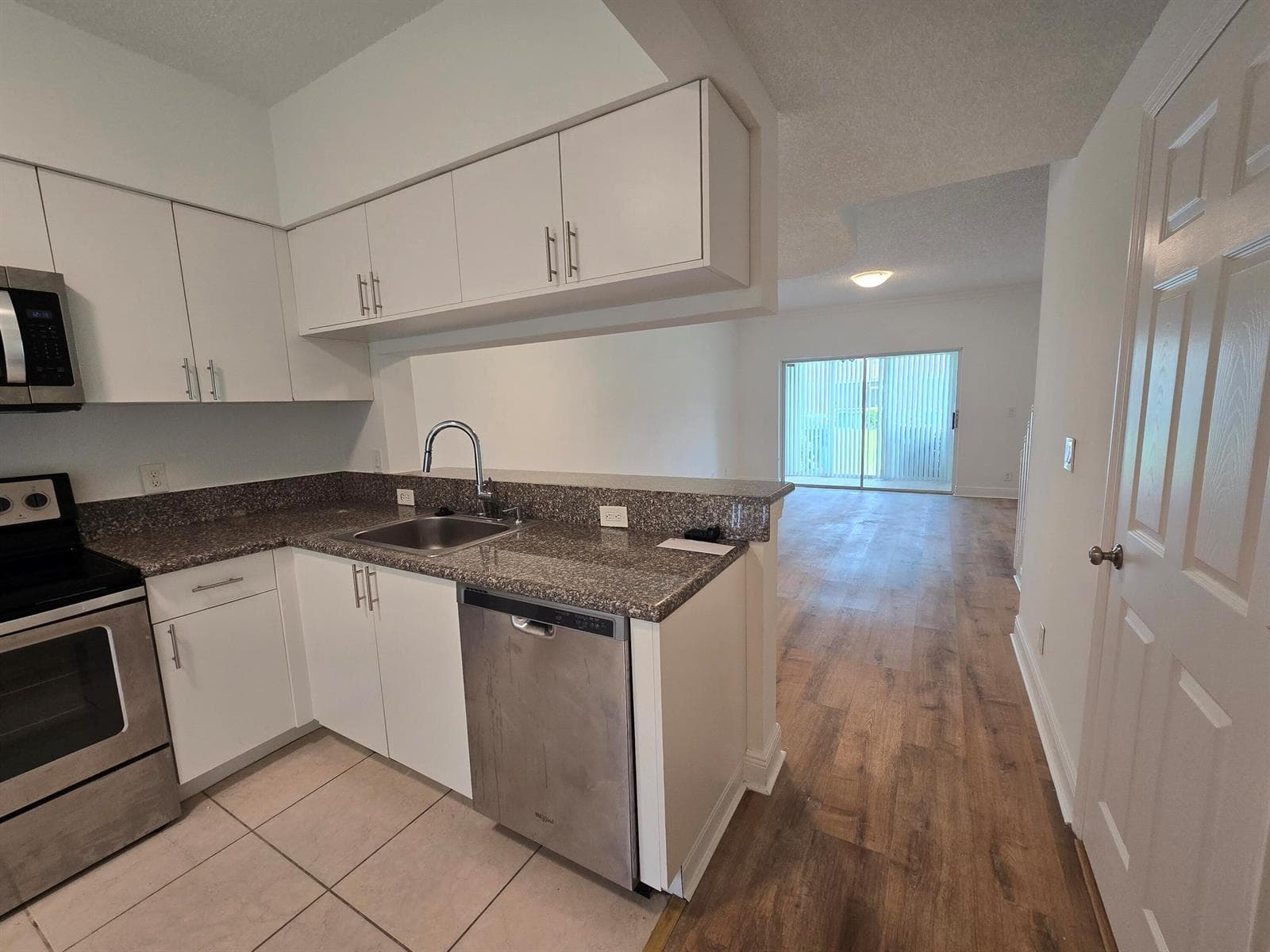 78 Simonton Circle, Weston FL 33326 photo 4