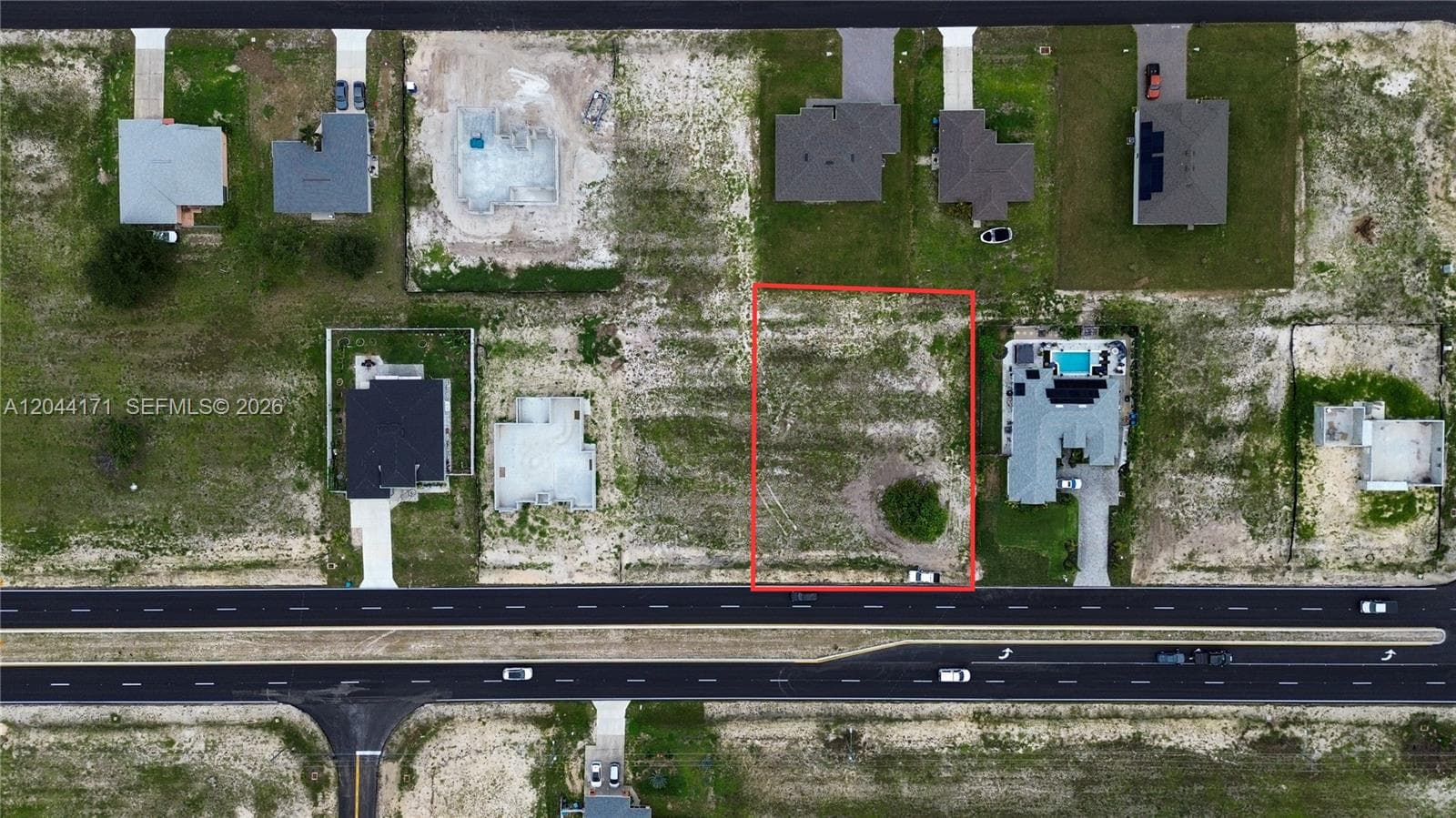 504 E Diplomat PKWY, Cape Coral FL 33142 photo 2