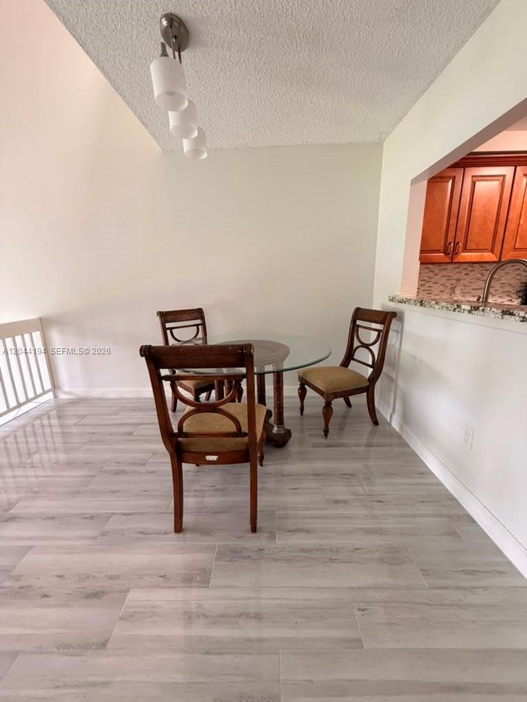 4182 S Pine Island Rd, Davie FL 33328 photo 3