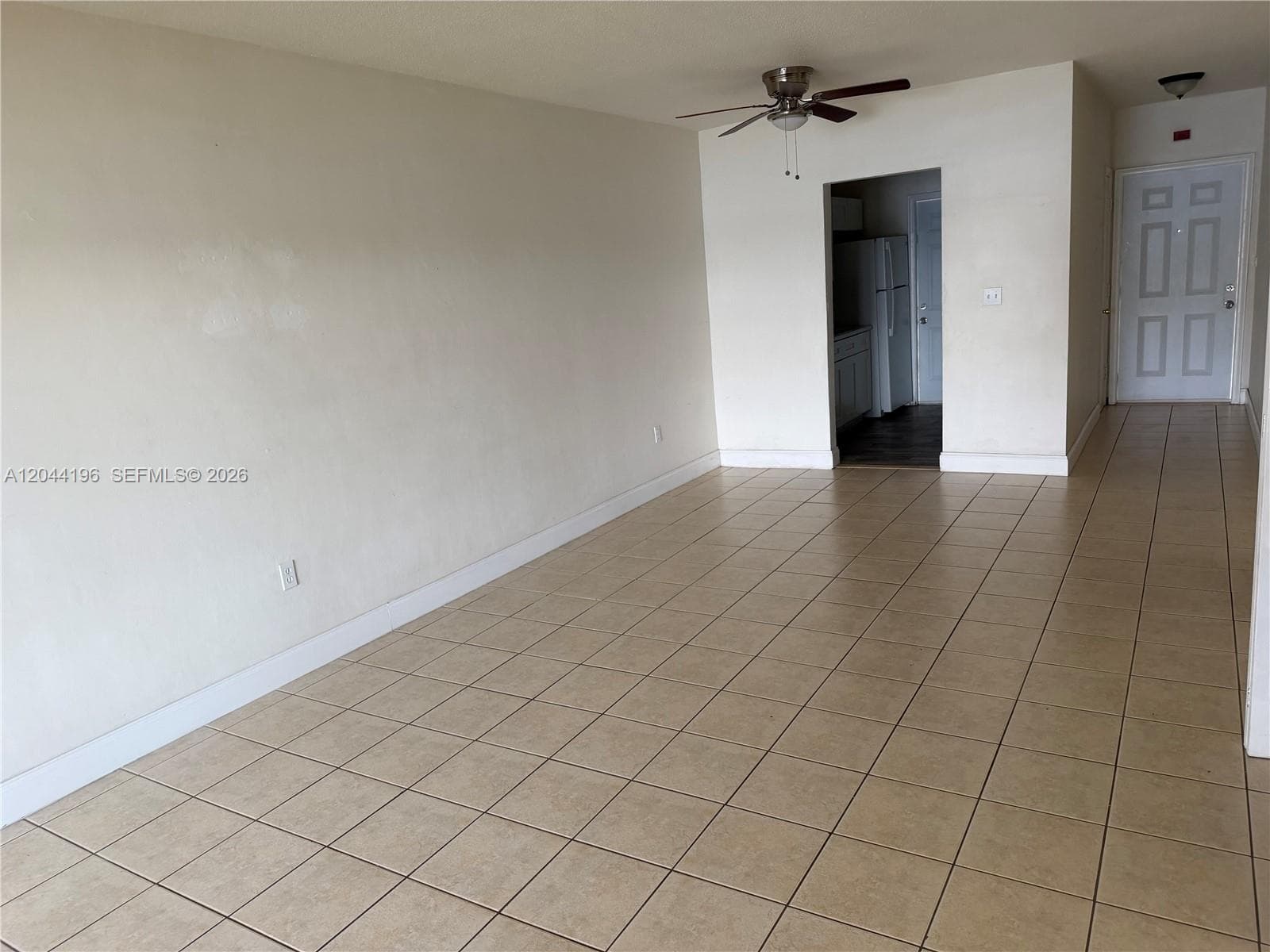 19001 NE 2nd Ave # 1404, Miami, FL 33179 photo 3