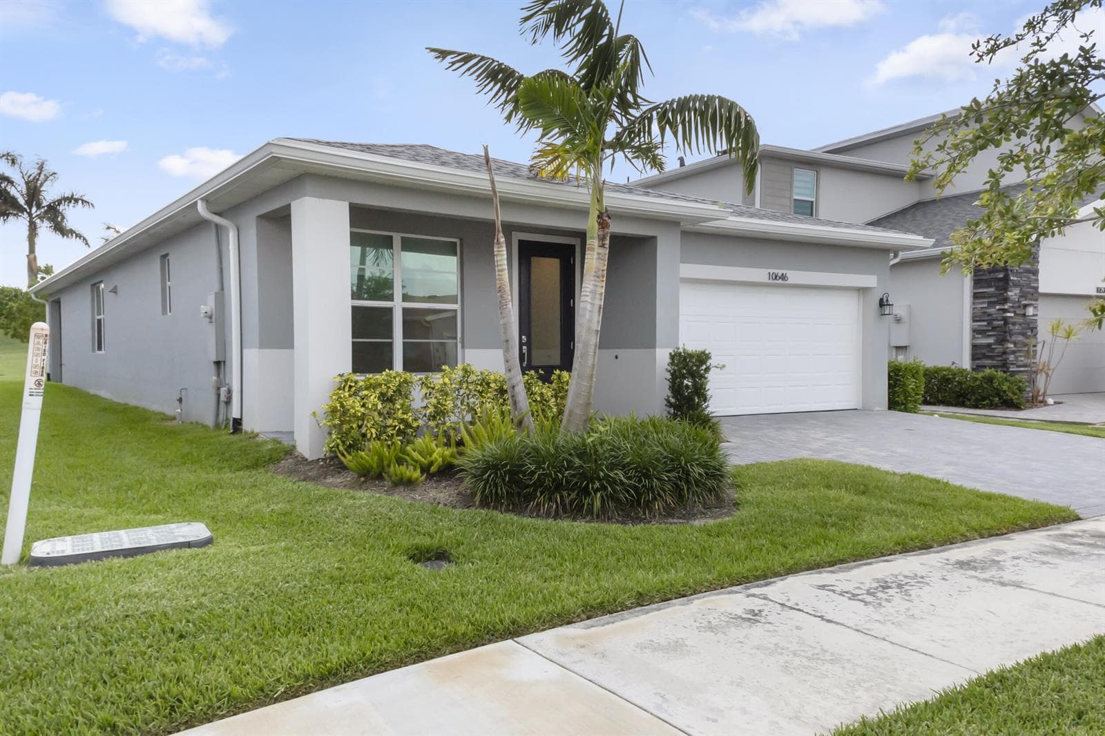 10646 SW Hensley Street, Port St. Lucie FL 34987 photo 2