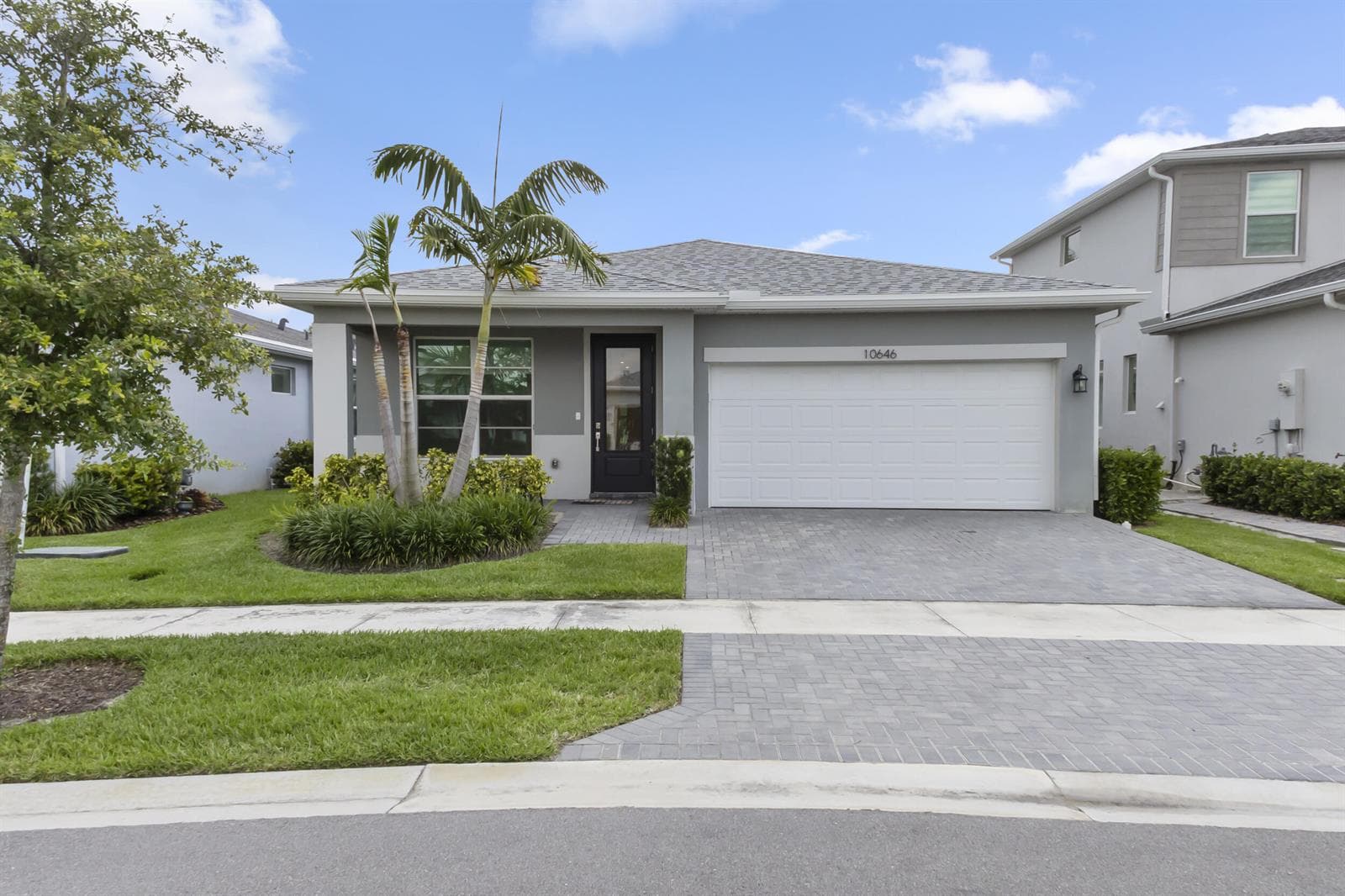 10646 SW Hensley Street, Port St. Lucie FL 34987