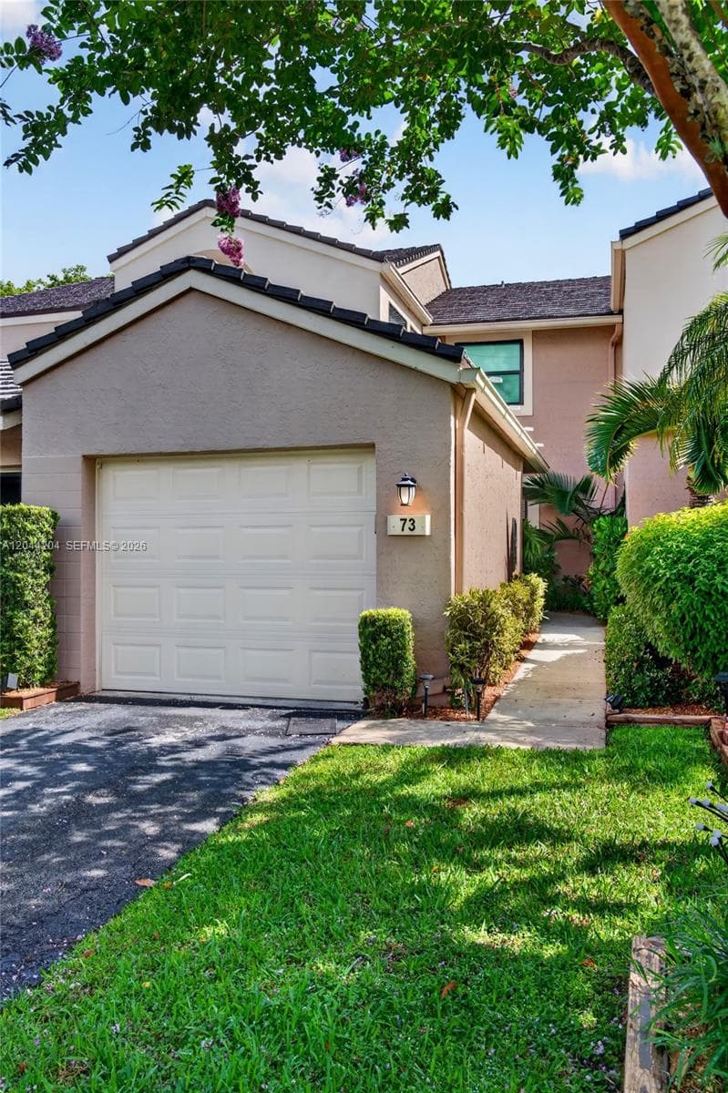 73 NW 98th Ter, Plantation FL 33324 photo 5