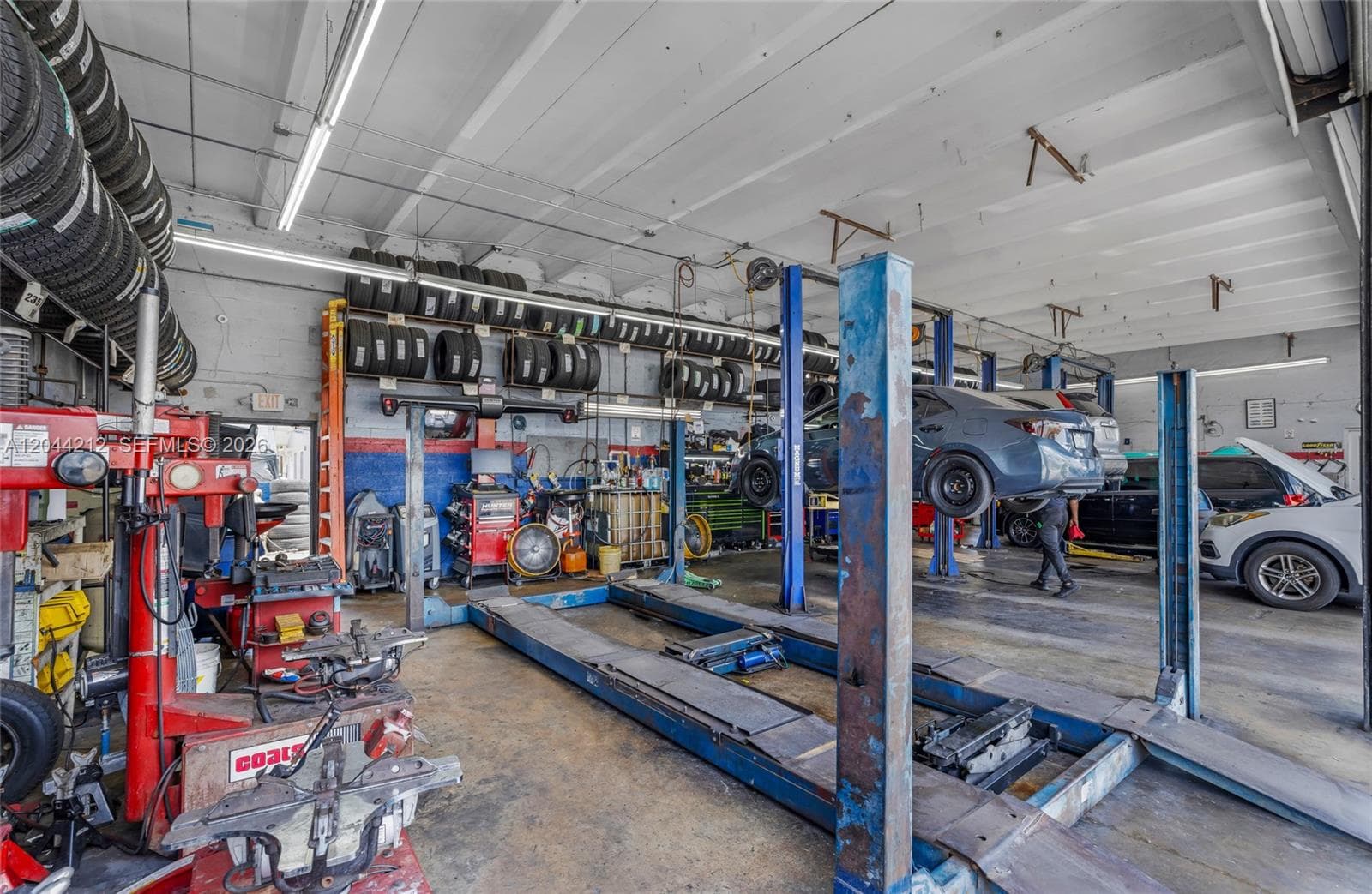 8765 Bird Rd, Miami FL 33165 photo 2