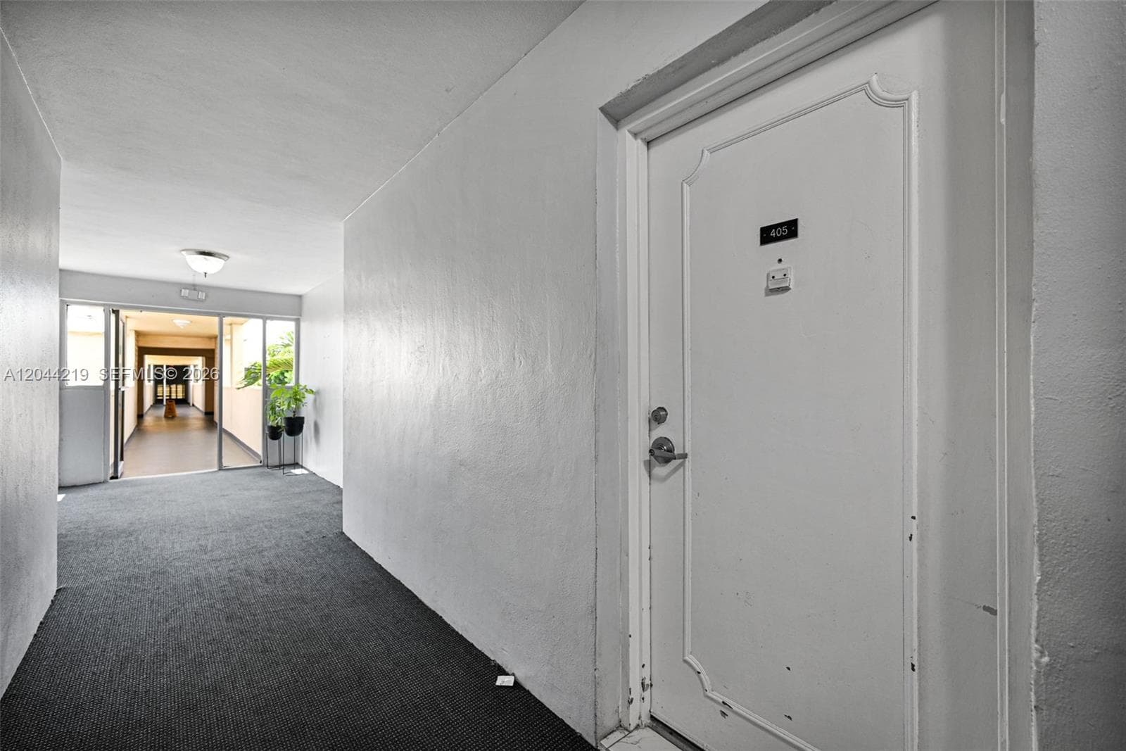 942 NE 199th St # 4E, Miami FL 33179 photo 3