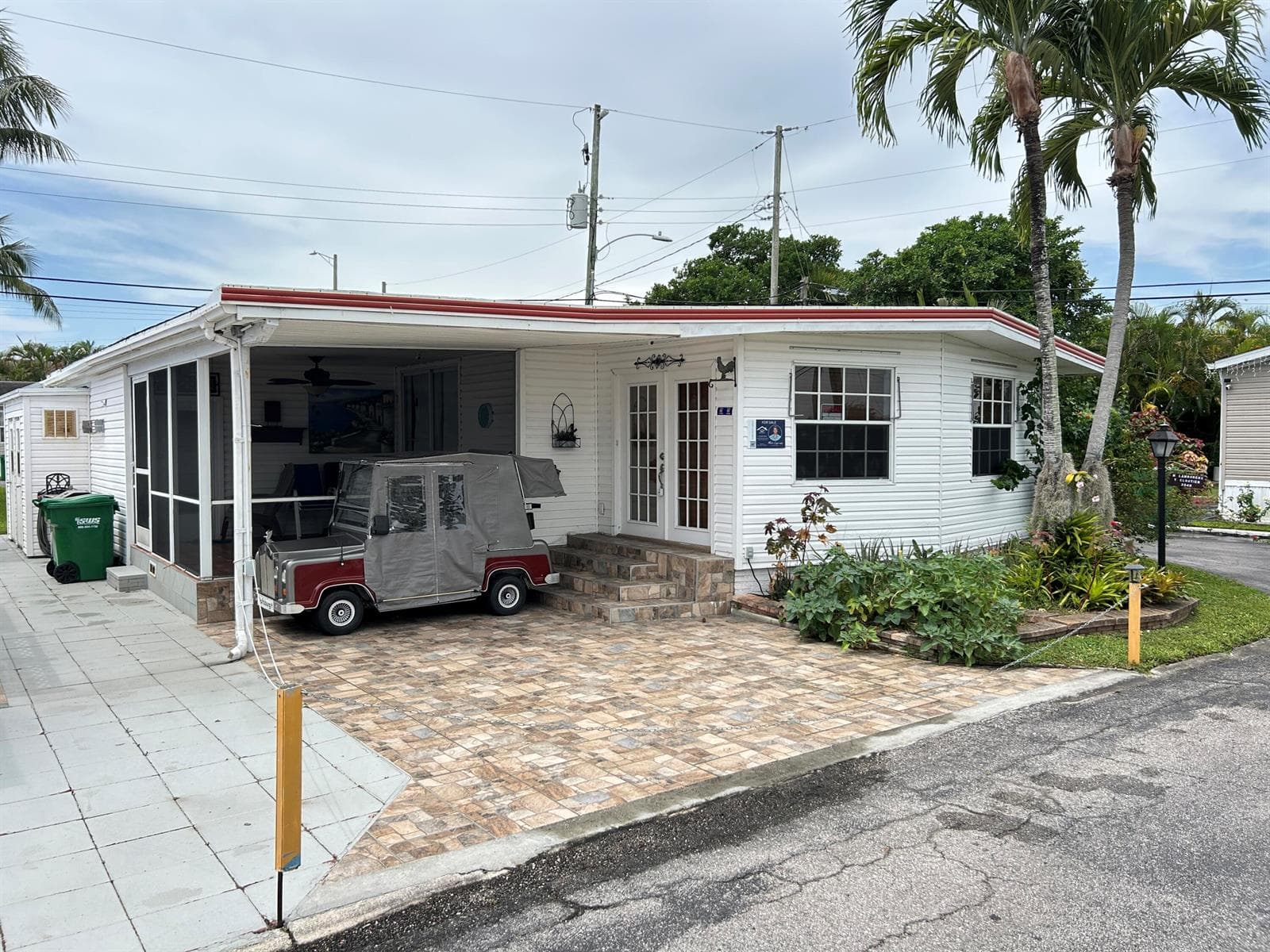 3348 Florida Street, Hollywood FL 33021 photo 2