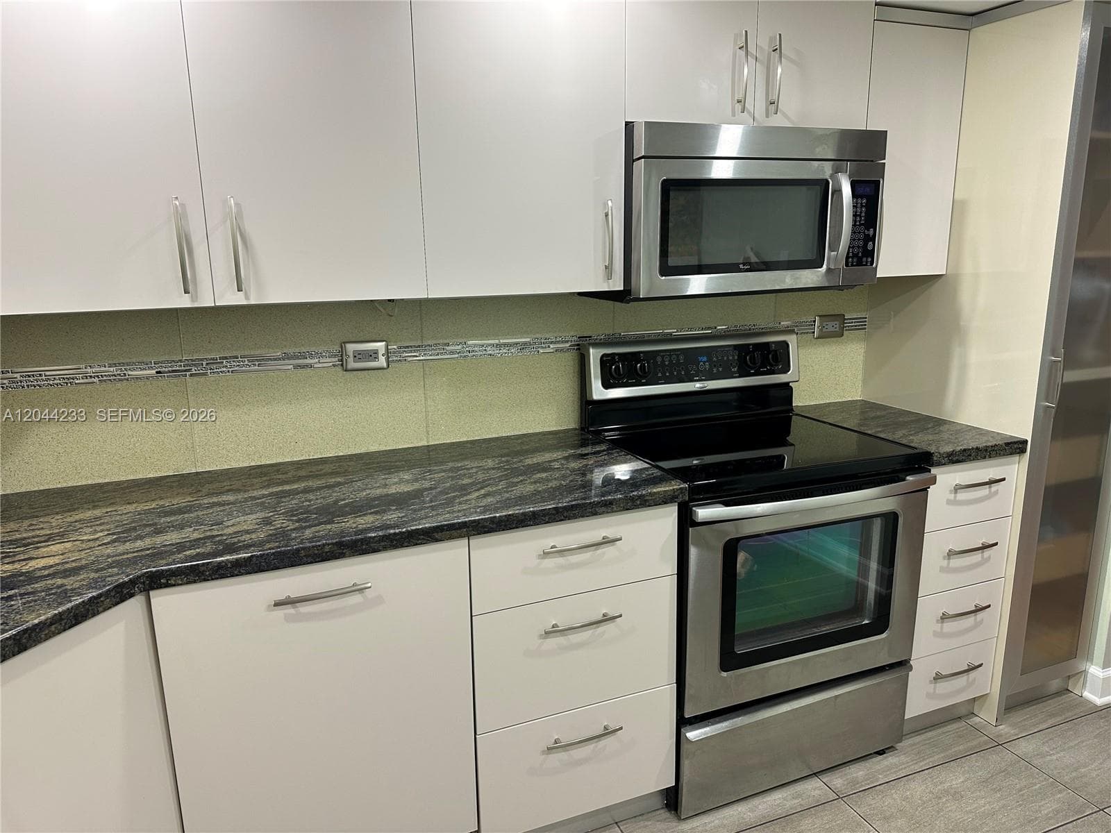 6039 Collins Ave # 1205, Miami Beach FL 33140 photo 5