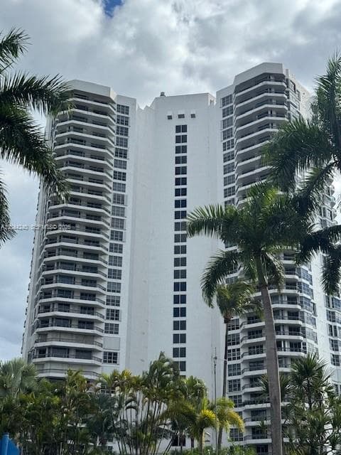 19101 NE 36th Ct # 1005, Aventura FL 33180 photo 2