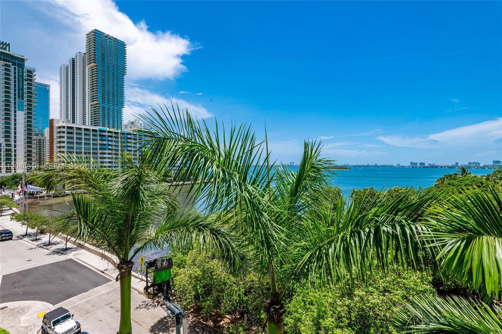 2000 N Bayshore Dr # 516, Miami FL 33137 photo 4