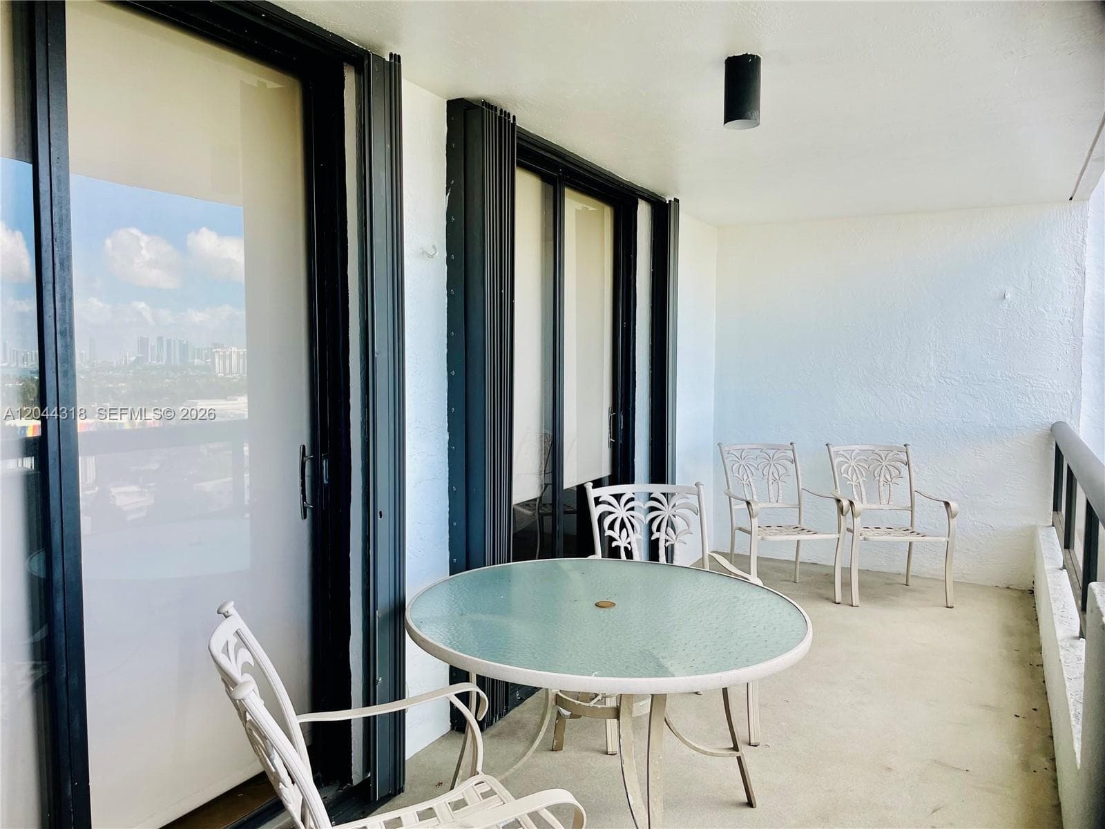 2555 Collins Ave # 2006, Miami Beach FL 33140 photo 2