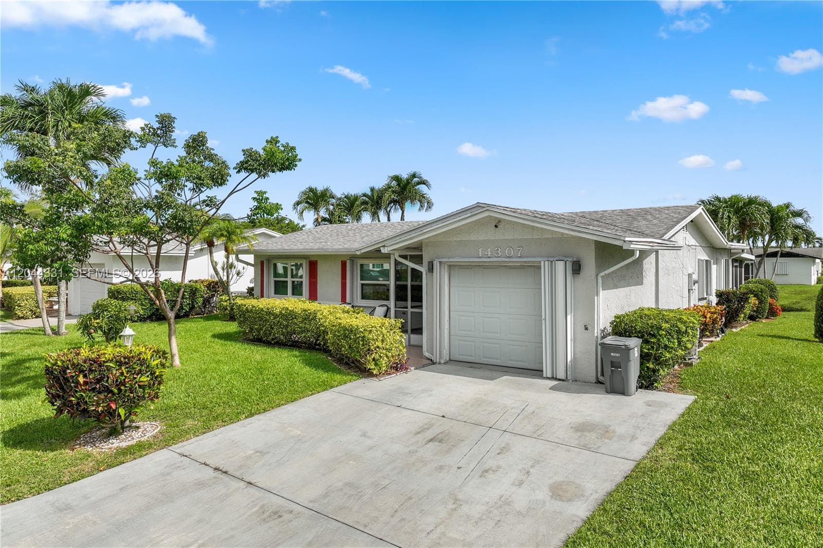 14307 Amapola Dr, Delray Beach FL 33484 photo 2