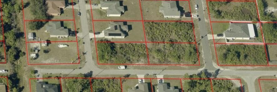 1607 Dora Avenue S, Lehigh Acres FL 33976 photo 2