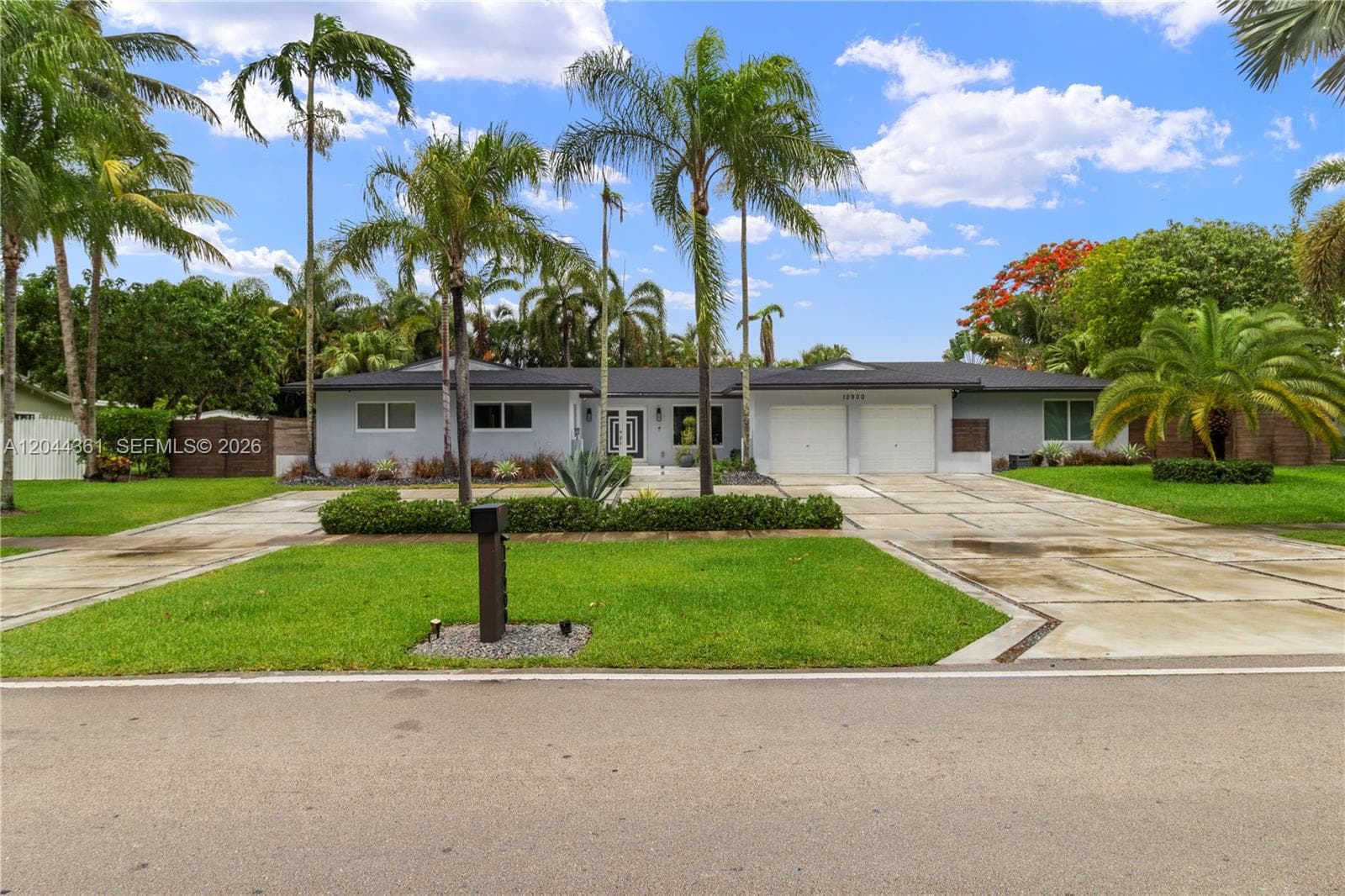 12900 SW 112th Ave, Miami FL 33176 photo 2