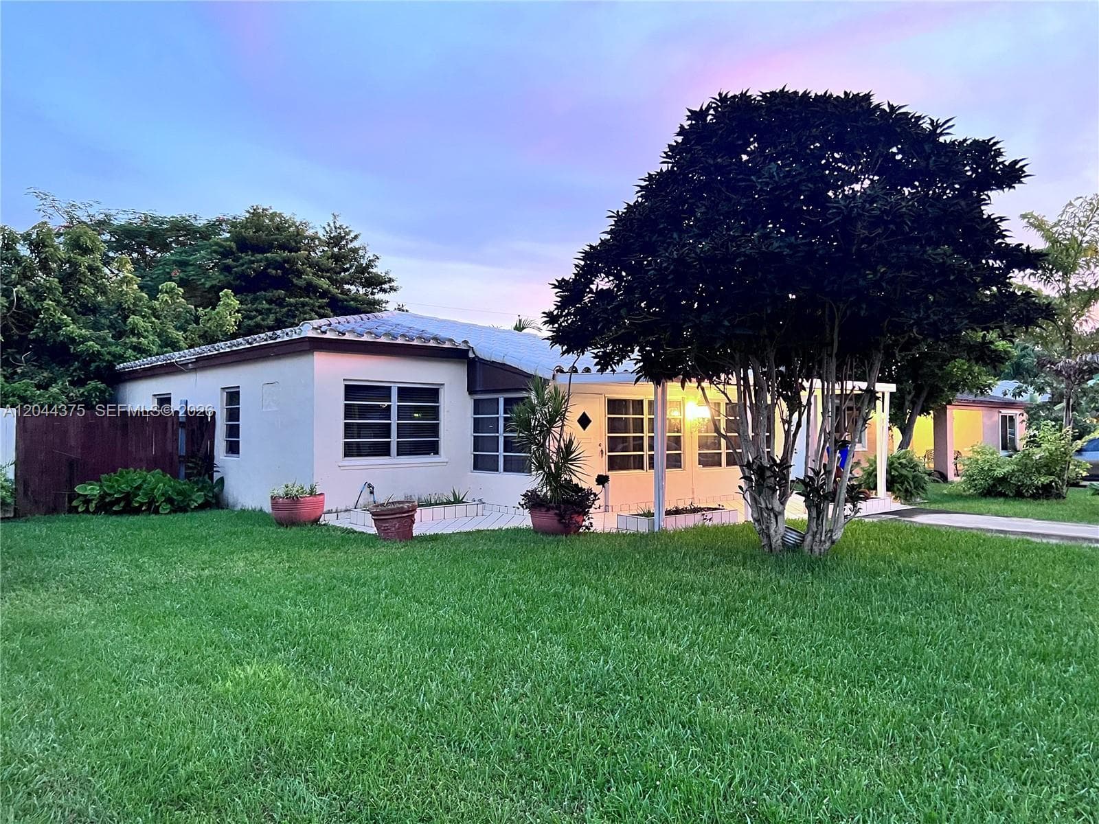 2082 NE 180th St # 2082, North Miami Beach FL 33162 photo 2