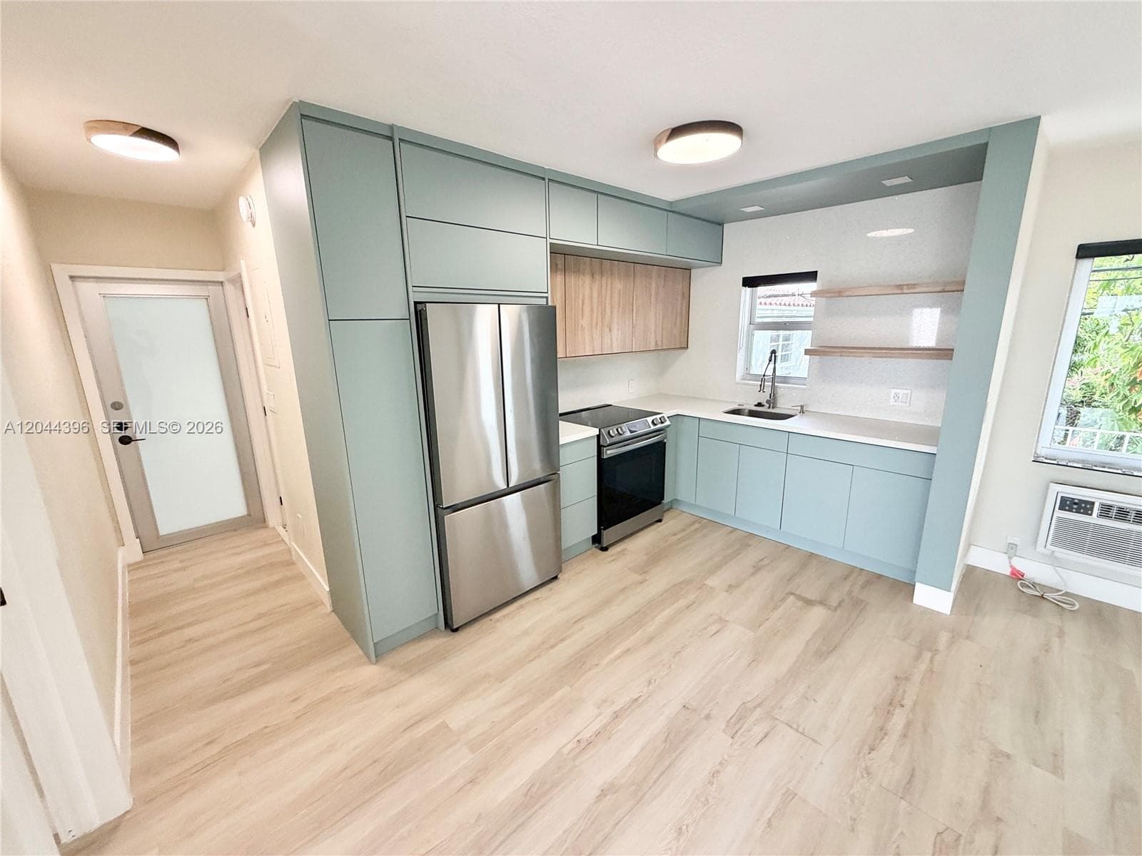 641 Espanola Way # 17, Miami Beach, FL 33139 photo 5