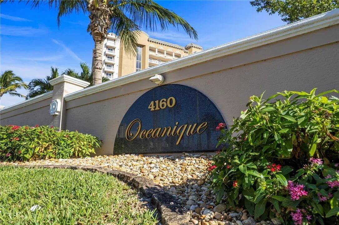 4160 N Hwy A1a # 704a, Fort Pierce FL 34949