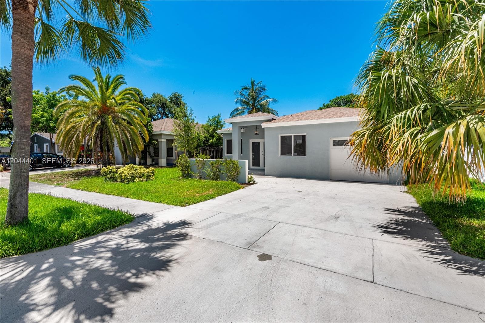 731 SW 6th St, Dania Beach FL 33004