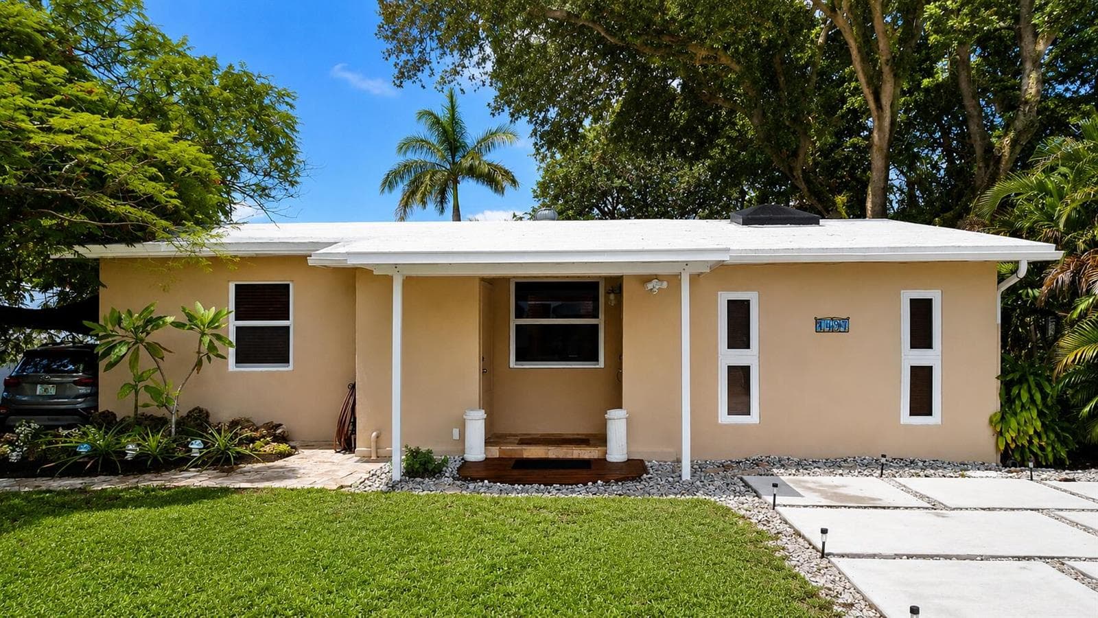 1497 SW 29th Terrace, Fort Lauderdale FL 33312 photo 2