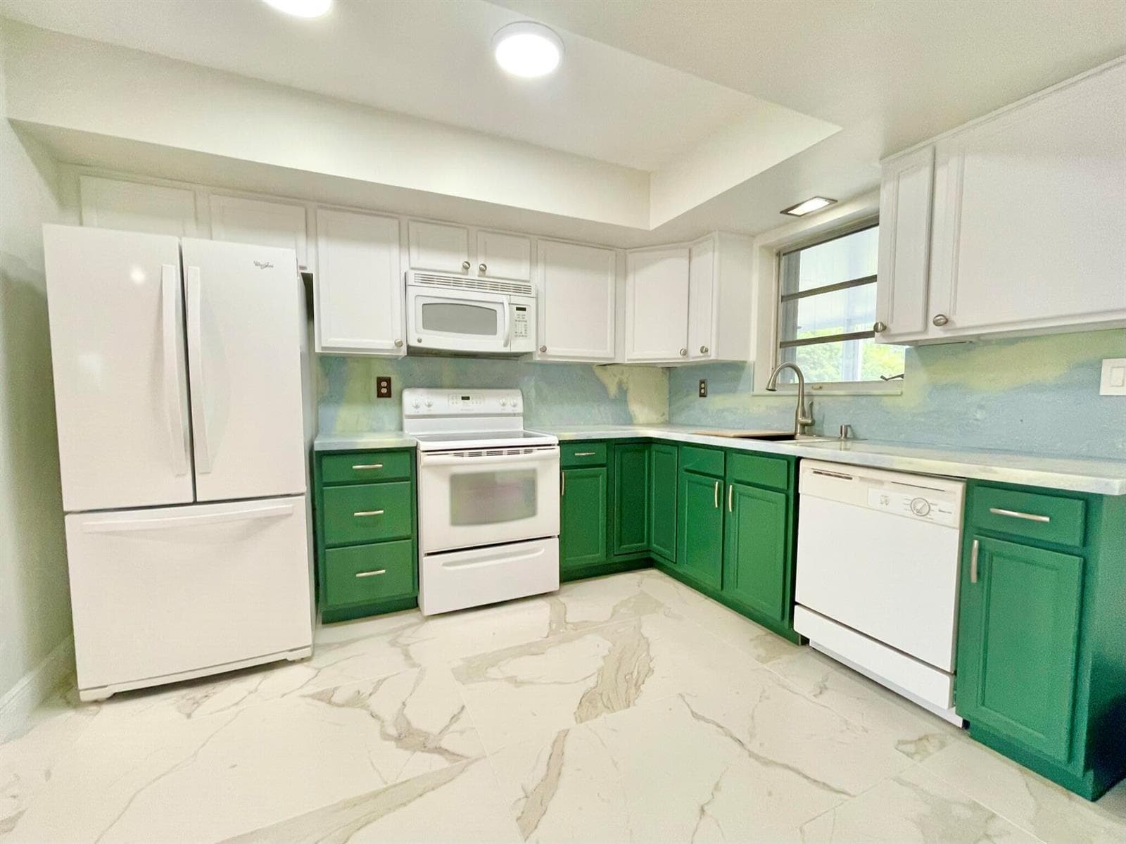 5630 Hollywood Boulevard, Hollywood FL 33021