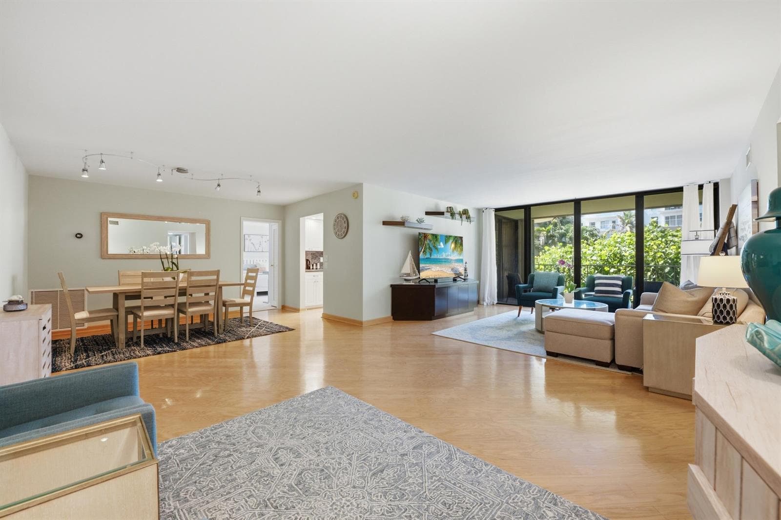 3200 S Ocean Boulevard # D203, Palm Beach FL 33480 photo 5