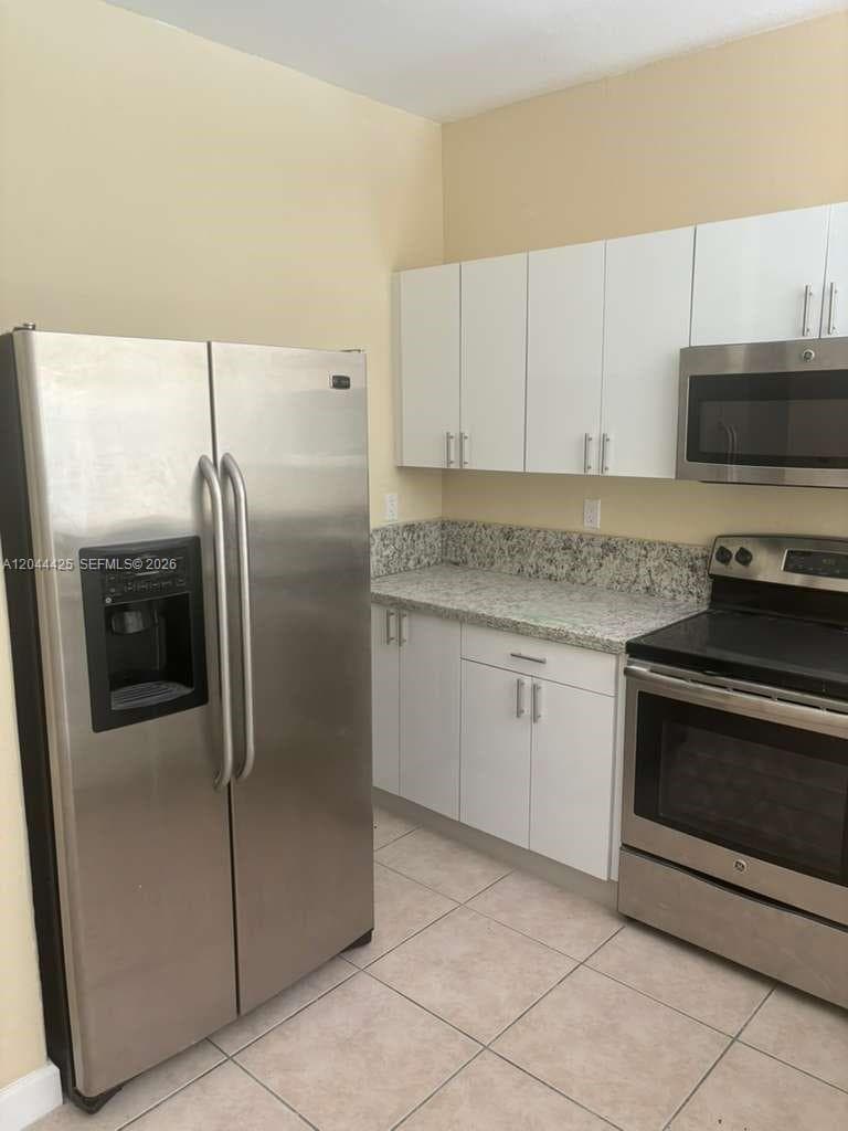 1663 SE 27th Dr # 207, Homestead FL 33035