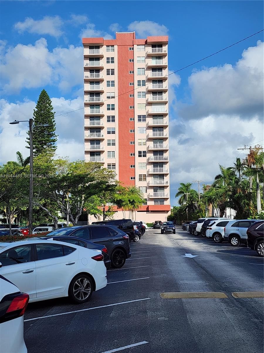 3161 S Ocean Dr # 404, Hallandale Beach FL 33009 photo 2