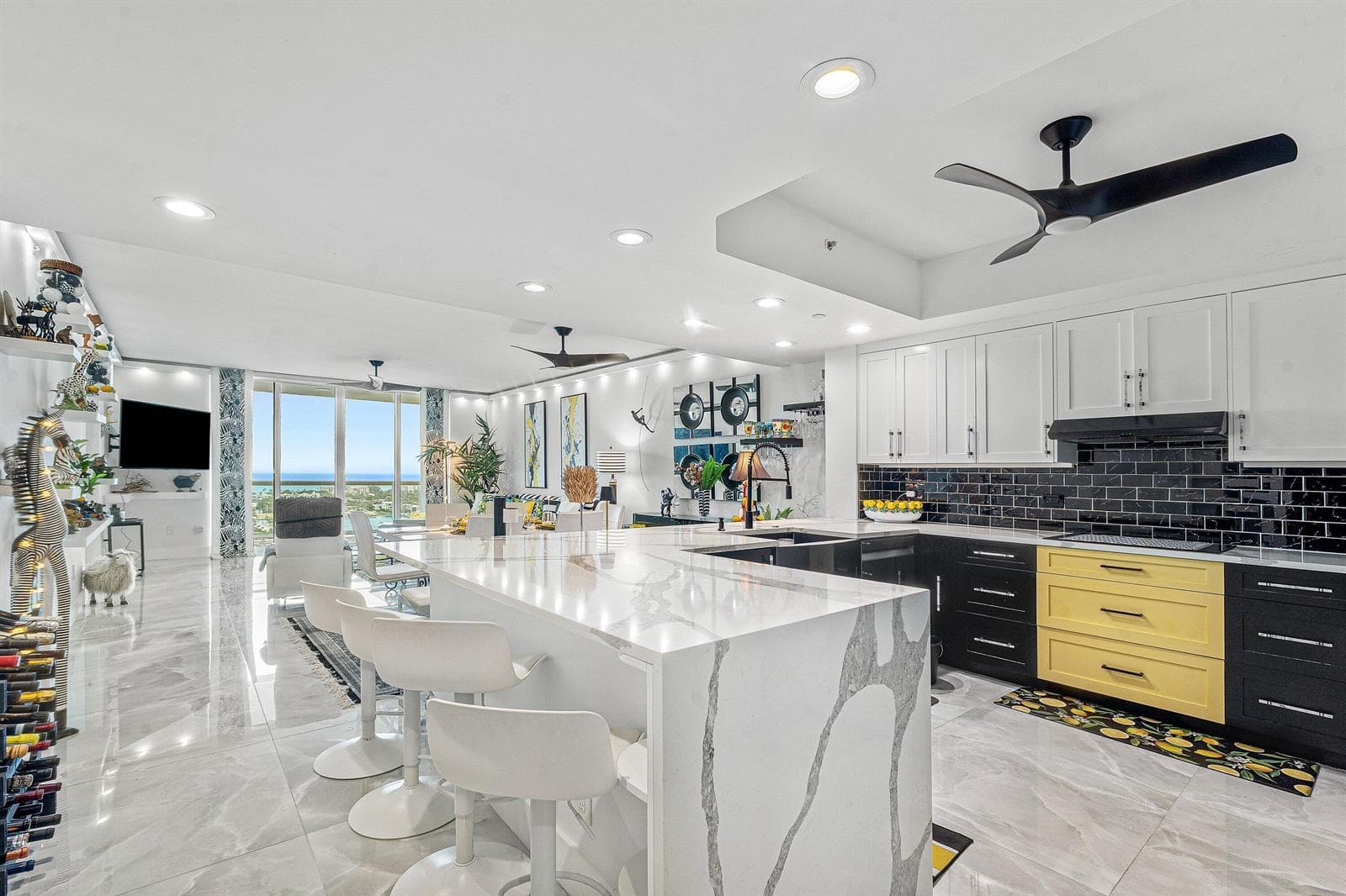 2640 Lake Shore Drive # 2112, Riviera Beach FL 33404 photo 4