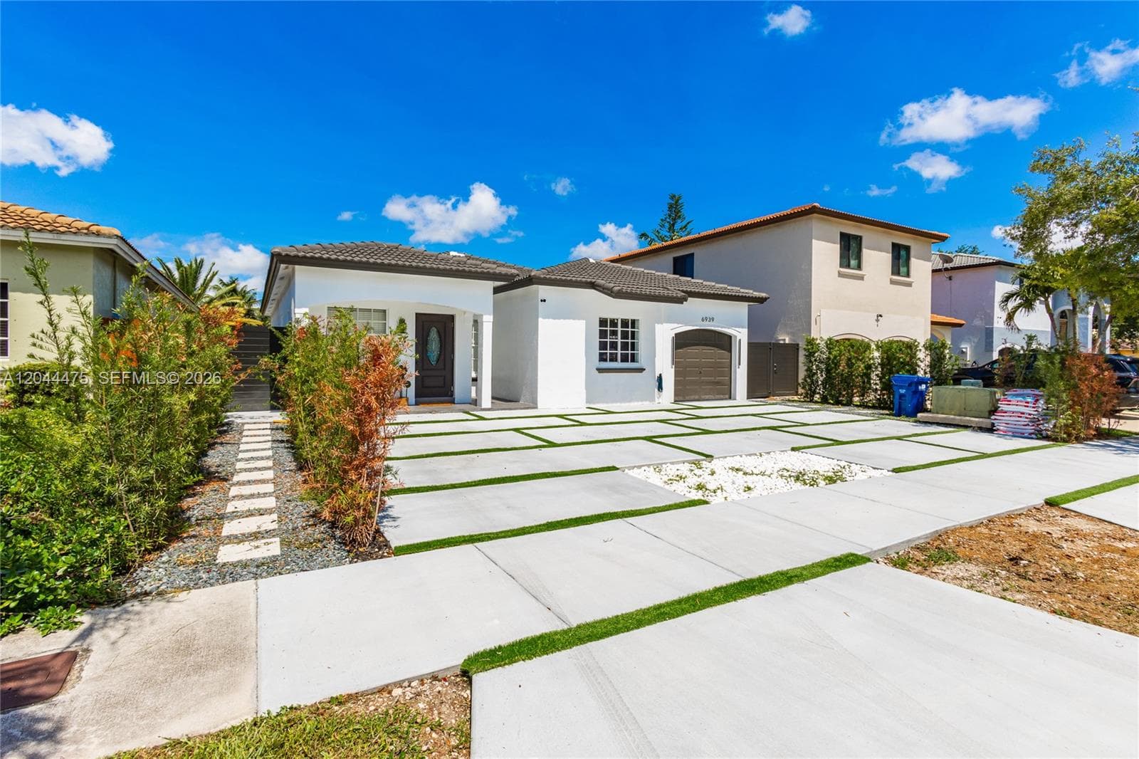 6939 SW 158th Ave, Miami FL 33193 photo 2