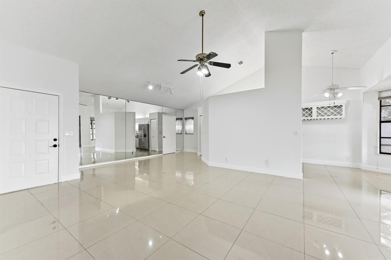 5421 Helene Circle, Boynton Beach FL 33472 photo 5